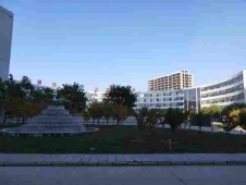 http://www.s21289.cn/school-217/document-id-478.html